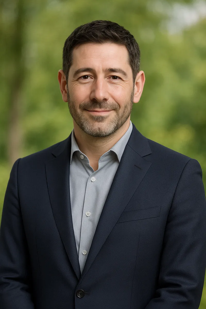 Portrait du fondateur Bratislav Vujic